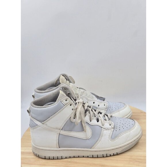 Nike Dunk High Summit White Football Grey (GS) Shoes Sz 7Y DB2179-107 - Picture 1 of 9